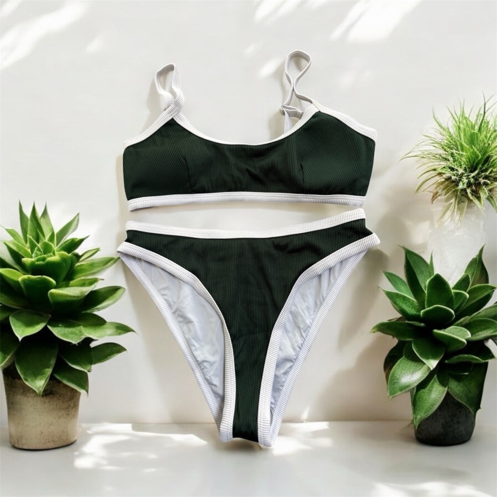 Live Life on the Beach NWT Green Ribbed Bikini Medium